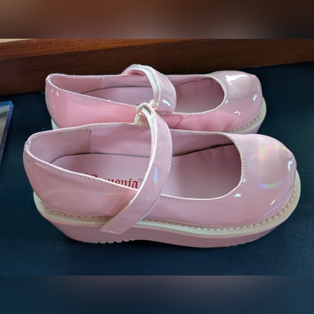 Demonia Dollie Pink Platform Shoes - Size 9 - Picture 2 of 7